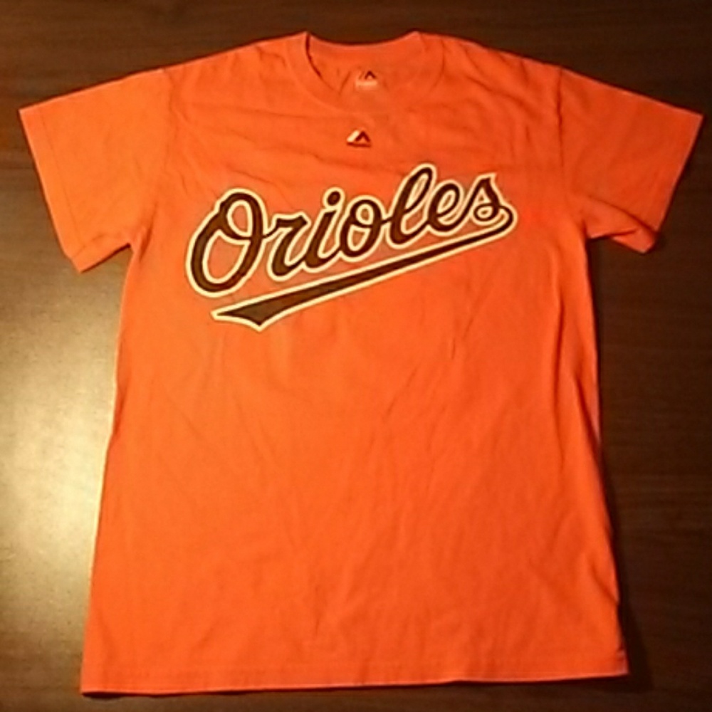Orioles T-shirt Mens small Majestic